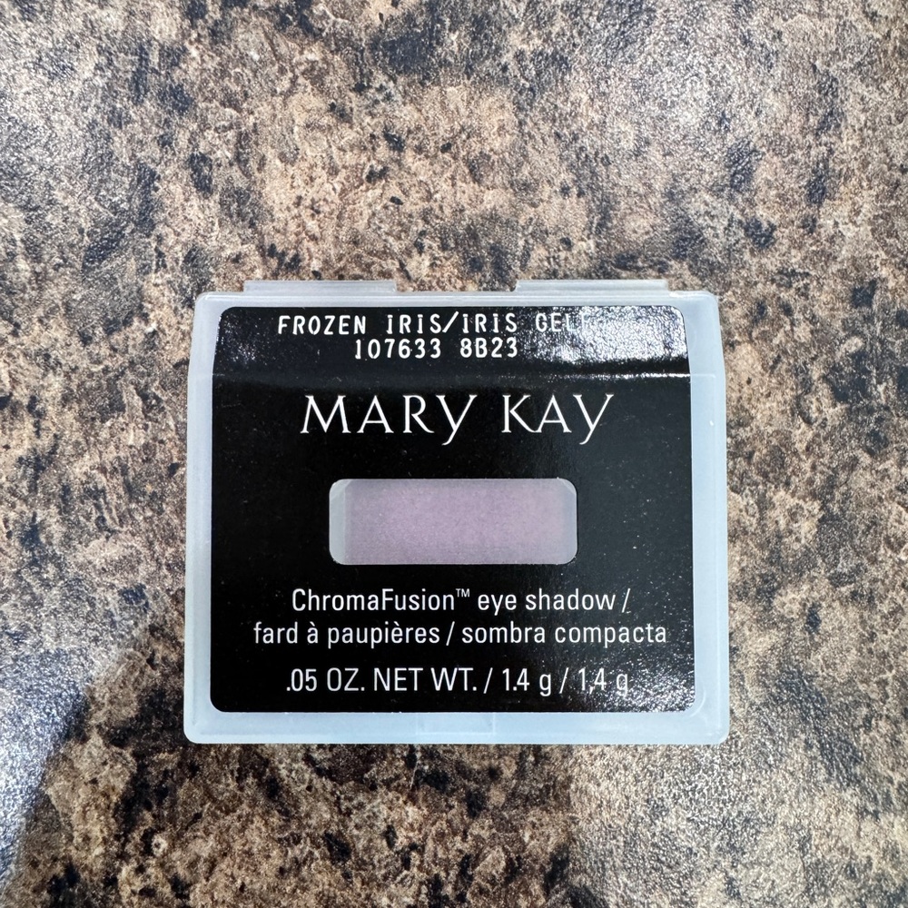 NEW Mary Kay Mineral Eye Color, Frozen Iris, 107633, Discontinued